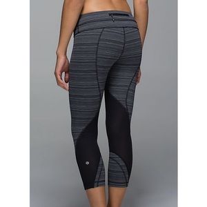 Lululemon Inspire Cropped Leggings